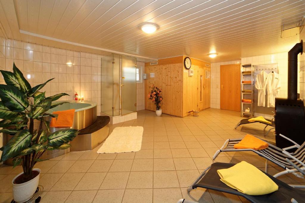 Berghof Pension Und Ferienwohnungen Bischofsmais Exterior photo